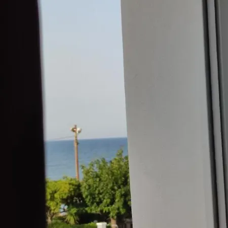 Casa Mediterranea Al Mare, Jacuzzi, Torre Guaceto, Ostuni Specchiolla