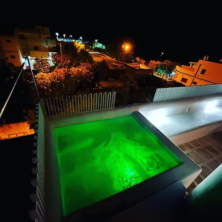 Casa Mediterranea Al Mare, Jacuzzi, Torre Guaceto, Ostuni شقة *
