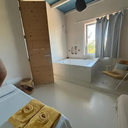 شقة Casa Mediterranea Al Mare, Jacuzzi, Torre Guaceto, Ostuni